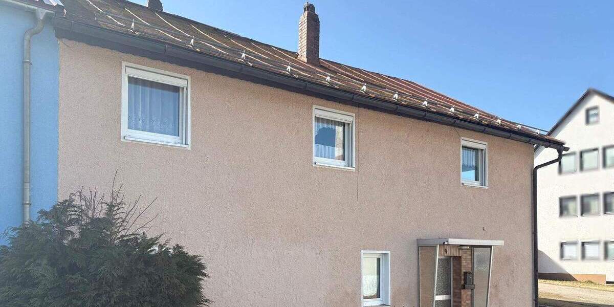 Doppelhaushälfte Mehlmeisel - 3 Zimmer, 93 m&sup2;, 93.000&euro; | Angebot:25736641