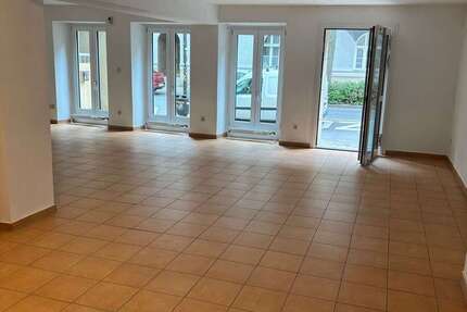 Gewerbeobjekt Bayreuth City - 1.205&euro; | Angebot:24791943