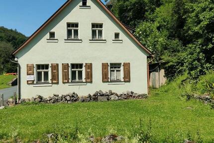 Haus Weismain - 8 Zimmer, 100 m&sup2;, 70.000&euro; | Angebot:26933588