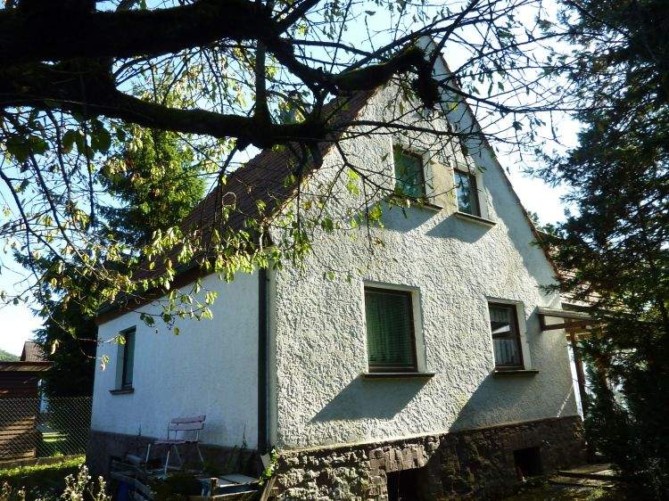 Einfamilienhaus Stadtsteinach - 6 Zimmer, 125 m&sup2;, 149.000&euro; | Angebot:25698492