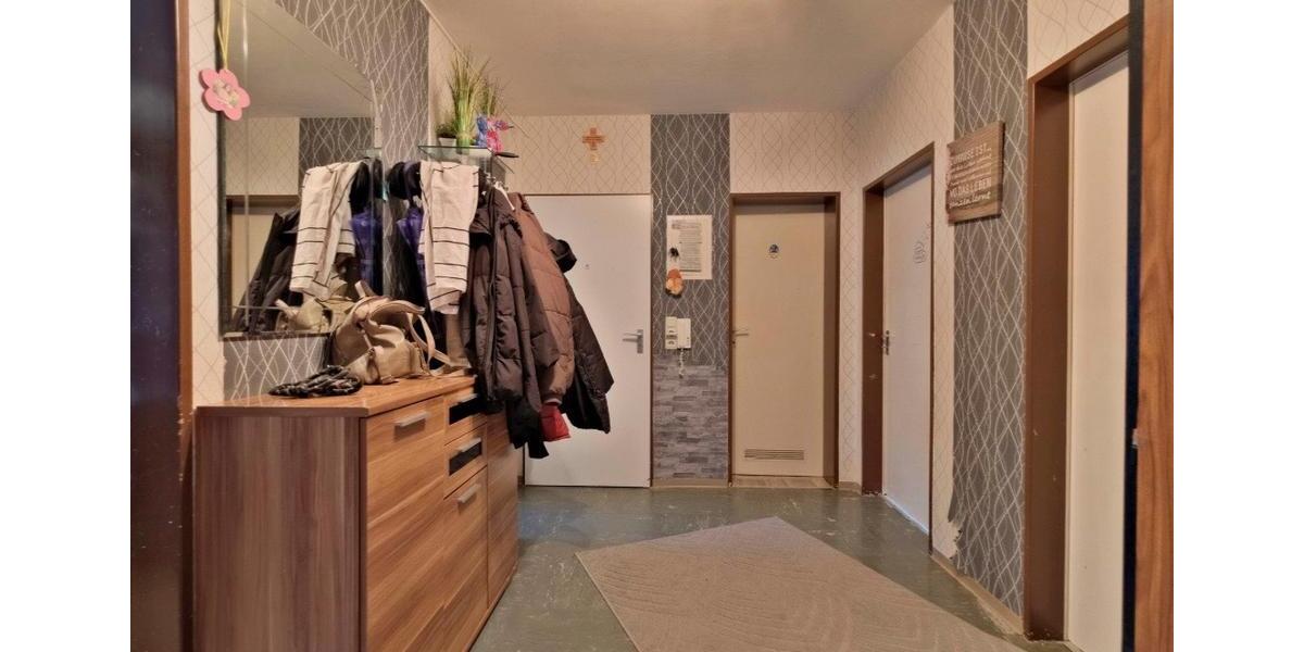 Erdgeschoßwohnung Bayreuth Bernecker Straße / Insel / Riedelsberg - 4 Zimmer, 87 m&sup2;, 230.000&euro; | Angebot:26124083