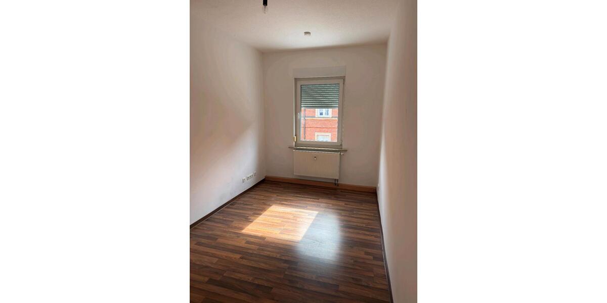 Etagenwohnung Bayreuth City - 3 Zimmer, 82 m&sup2;, 980&euro; | Angebot:27549697