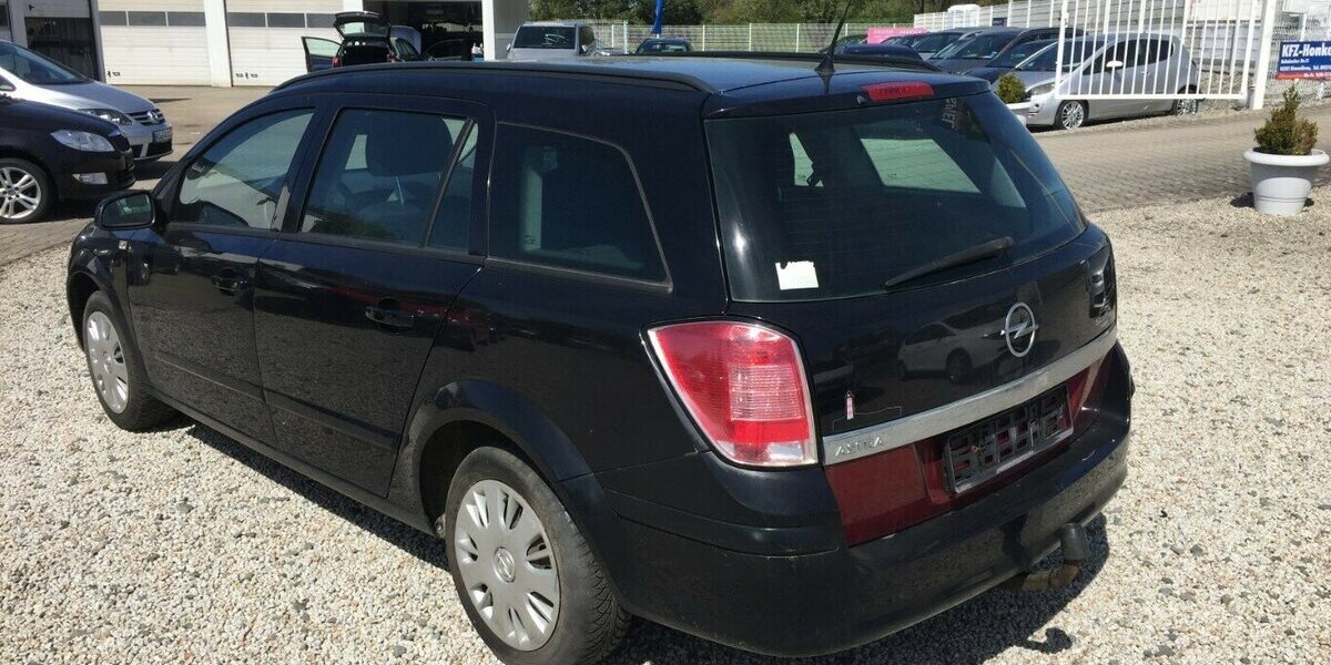 Opel Astra Kombi,AHK,Edition ,Tüv 03/28! 311.000 km 850 &euro; Himmelkron 95502