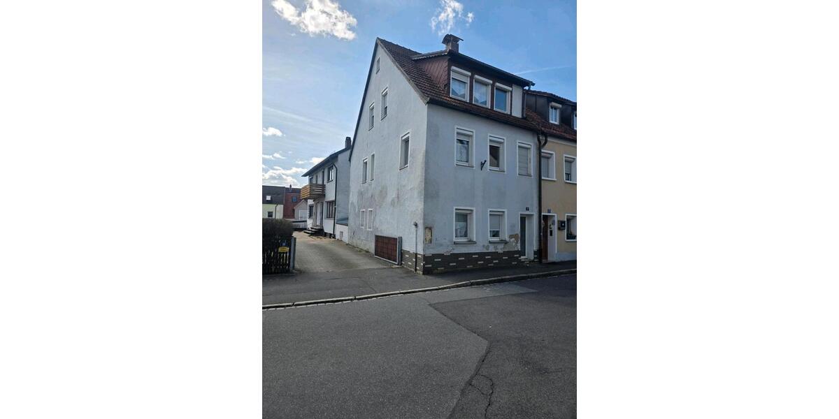 Reihenhaus Kemnath - 4 Zimmer, 120 m&sup2;, 80.000&euro; | Angebot:26047109