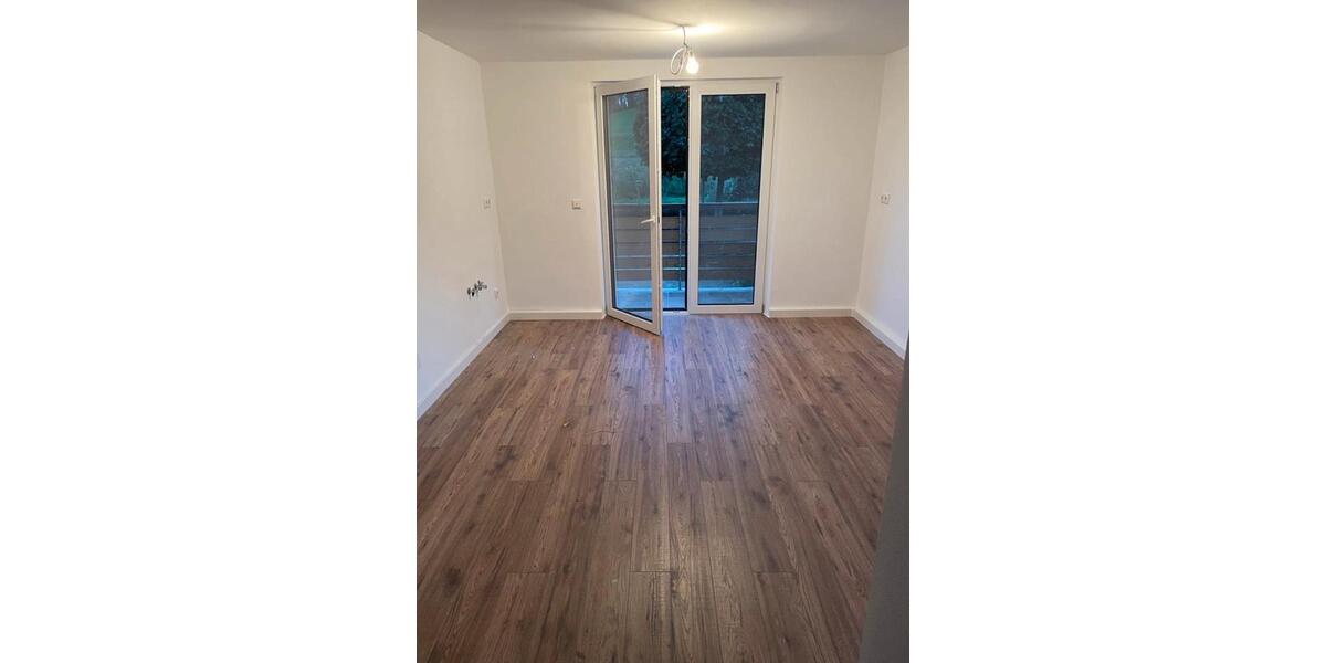 Erdgeschoßwohnung Eschenbach in der Oberpfalz - 3 Zimmer, 69 m&sup2;, 180.000&euro; | Angebot:25647031