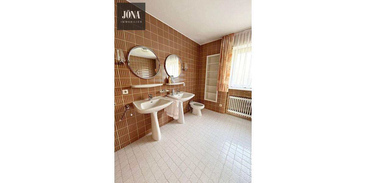 Mehrfamilienhaus, Wohnhaus Kulmbach Ziegelhütten - 1 Zimmer, 186 m&sup2;, 399.000&euro; | Angebot:25665672