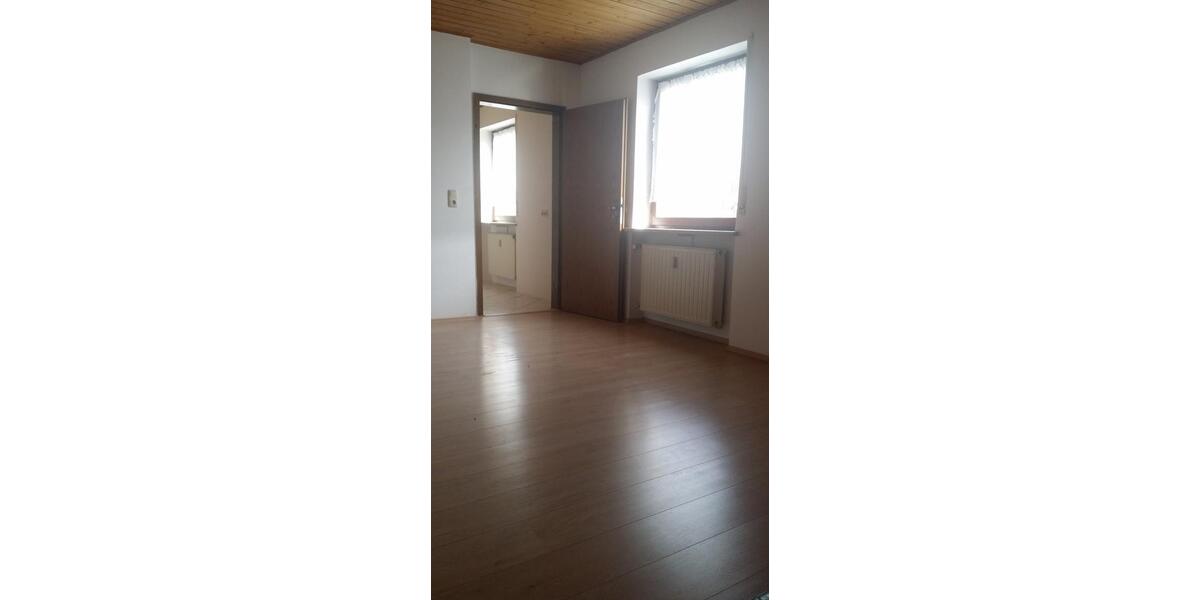 Dachgeschoßwohnung Weismain - 5 Zimmer, 110 m&sup2;, 900&euro; | Angebot:26048585