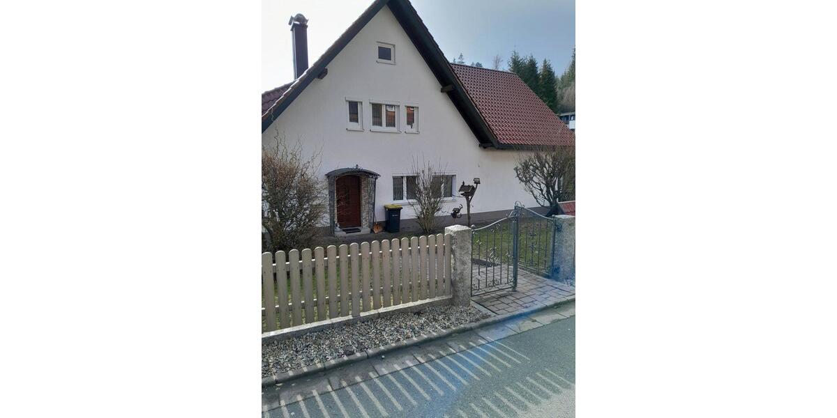 Mehrfamilienhaus, Wohnhaus Warmensteinach - 7 Zimmer, 160 m&sup2;, 349.000&euro; | Angebot:15094274