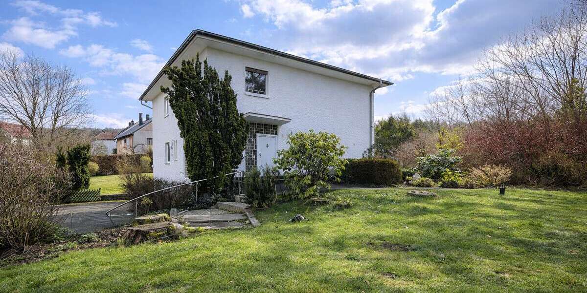 Einfamilienhaus Gefrees Böseneck - 5 Zimmer, 270 m&sup2;, 425.000&euro; | Angebot:26553635