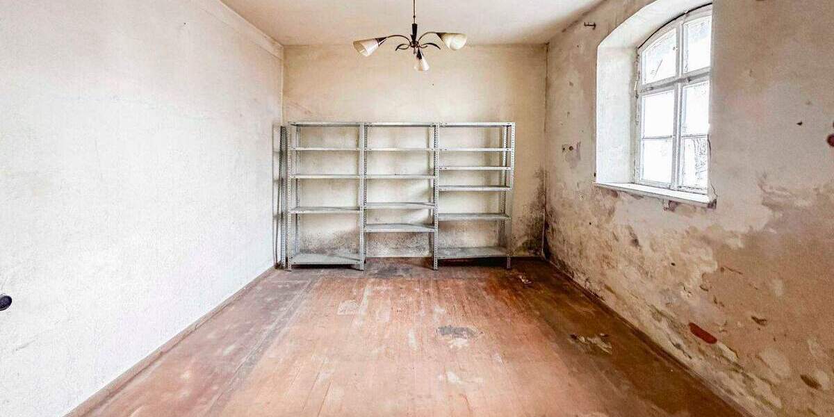 Einfamilienhaus Königsfeld - 1 Zimmer, 49.000&euro; | Angebot:25852724