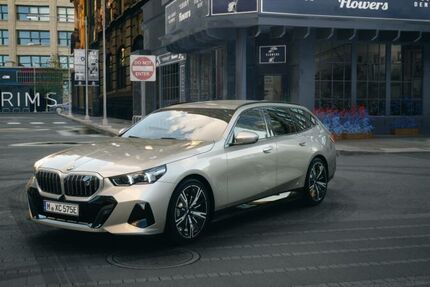 BMW i5 17.999 km 62.599 &euro; Bayreuth 95447