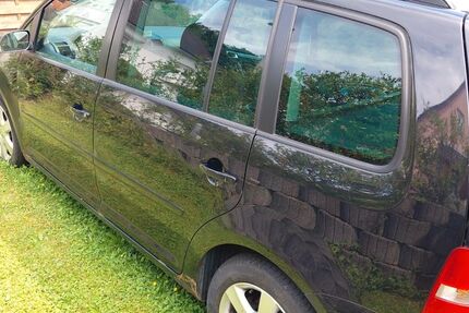 VW Touran 229.000 km 1.000 &euro; Weismain 96260