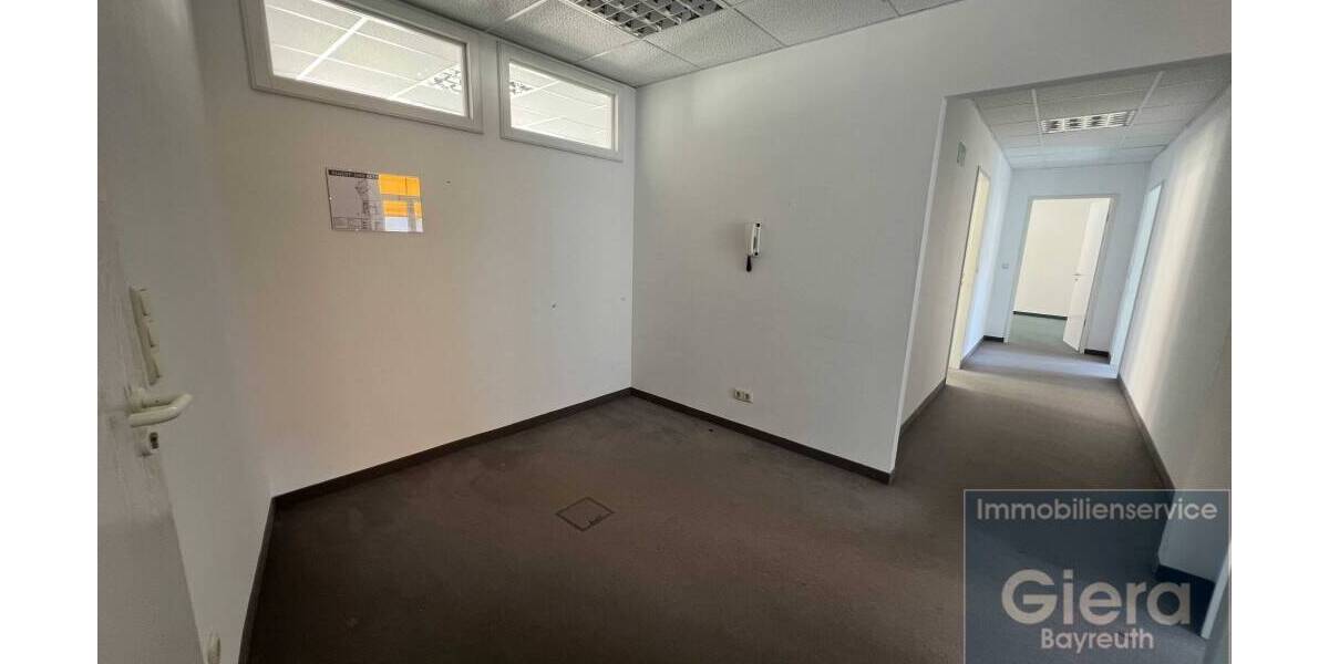 Gewerbeobjekt Bayreuth City - 4 Zimmer, 149 m&sup2;, 1.650&euro; | Angebot:25671673