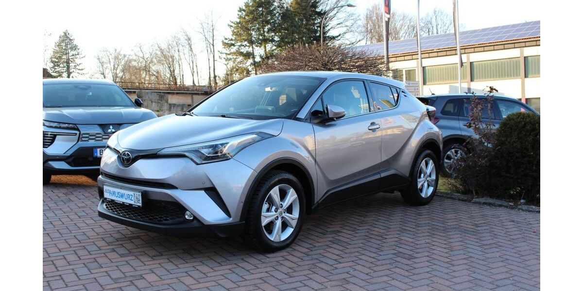 Toyota C-HR 40.000 km 15.490 &euro; Bayreuth 95448