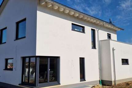 Haus Hummeltal - 9.5 Zimmer, 249 m&sup2;, 1.060.000&euro; | Angebot:26139209