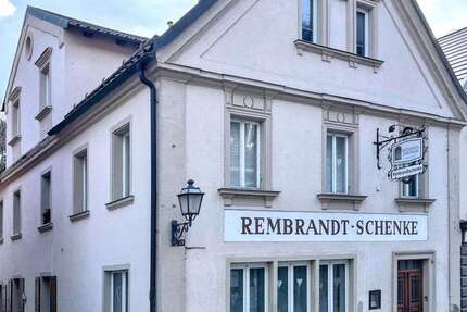 Haus Bad Berneck im Fichtelgebirge - 11 Zimmer, 396 m&sup2;, 215.000&euro; | Angebot:24602414