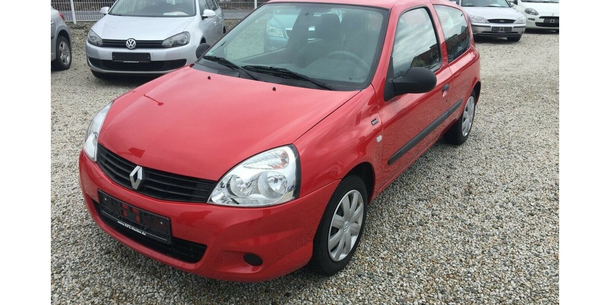 Renault Clio Campus YAHOO,8 Fach Bereift,Tüv Neu! 161.000 km 3.750 &euro; Himmelkron 95502