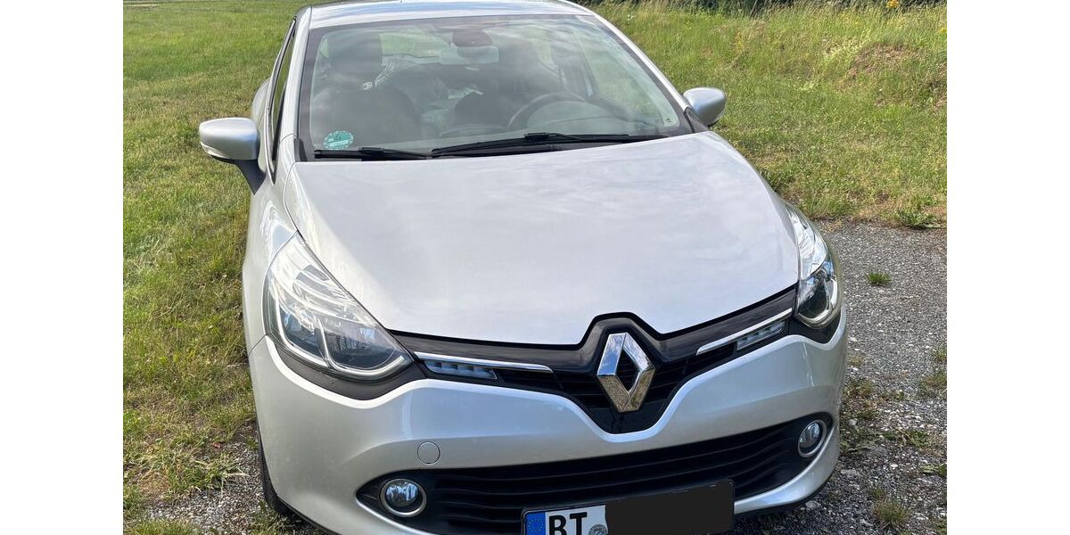 Renault Clio 93.500 km 6.200 &euro; Creußen 95473