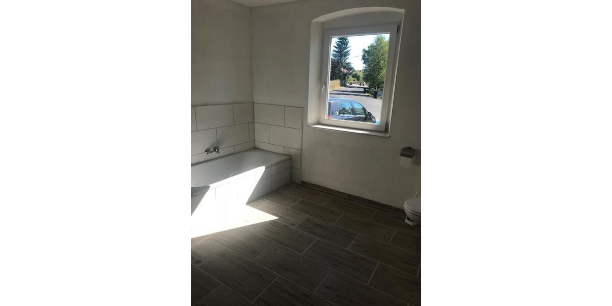 Mehrfamilienhaus, Wohnhaus Neusorg - 25 Zimmer, 440 m&sup2;, 383.000&euro; | Angebot:26297133