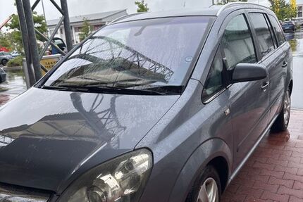 Opel Zafira 248.000 km 2.900 &euro; Pegnitz 91257