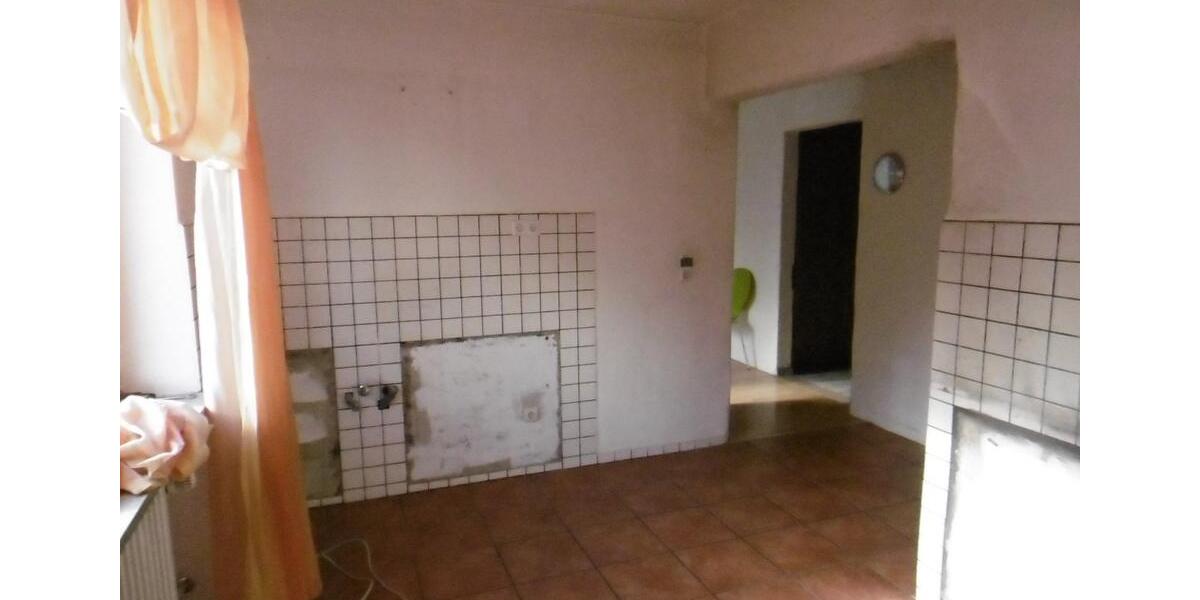 Einfamilienhaus Mainleus - 7 Zimmer, 165 m&sup2;, 186.000&euro; | Angebot:25948788