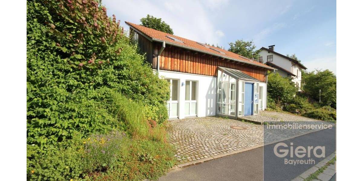 Gewerbeobjekt Warmensteinach - 5 Zimmer, 135 m&sup2;, 945&euro; | Angebot:25725807