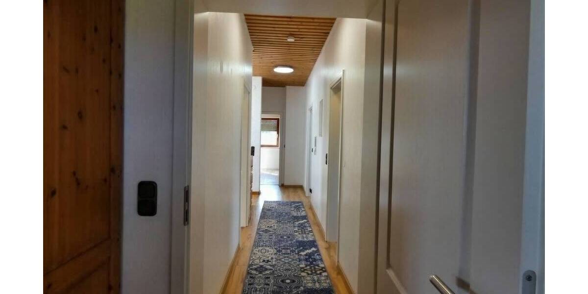 Einfamilienhaus Auerbach - 9 Zimmer, 264 m&sup2;, 650.000&euro; | Angebot:26276316