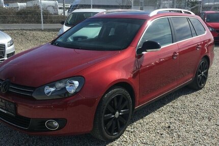 VW Golf Variant Highline,Navi,Klimaaut.,Temp.,AHK.! 217.000 km 4.750 &euro; Himmelkron 95502