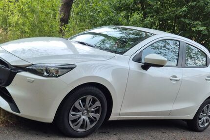 Mazda 2 29.000 km 13.990 &euro; Pottenstein 91278