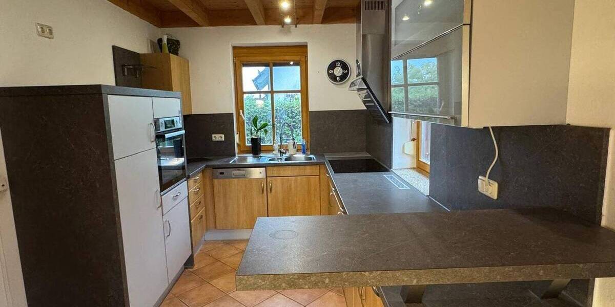 Einfamilienhaus Stammbach - 6 Zimmer, 120 m&sup2;, 325.000&euro; | Angebot:26176488