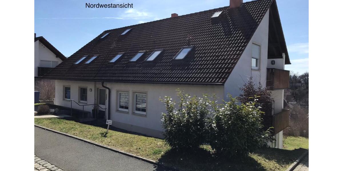 Dachgeschoßwohnung Kulmbach Blaich - 3.5 Zimmer, 74 m&sup2;, 189.000&euro; | Angebot:26837187