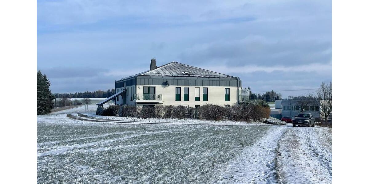 Etagenwohnung Grafengehaig - 3 Zimmer, 95 m&sup2;, 855&euro; | Angebot:25961675