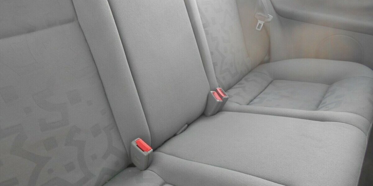 VW Golf IV Lim. ,Tüv Neu! 223.000 km 1.950 &euro; Himmelkron 95502