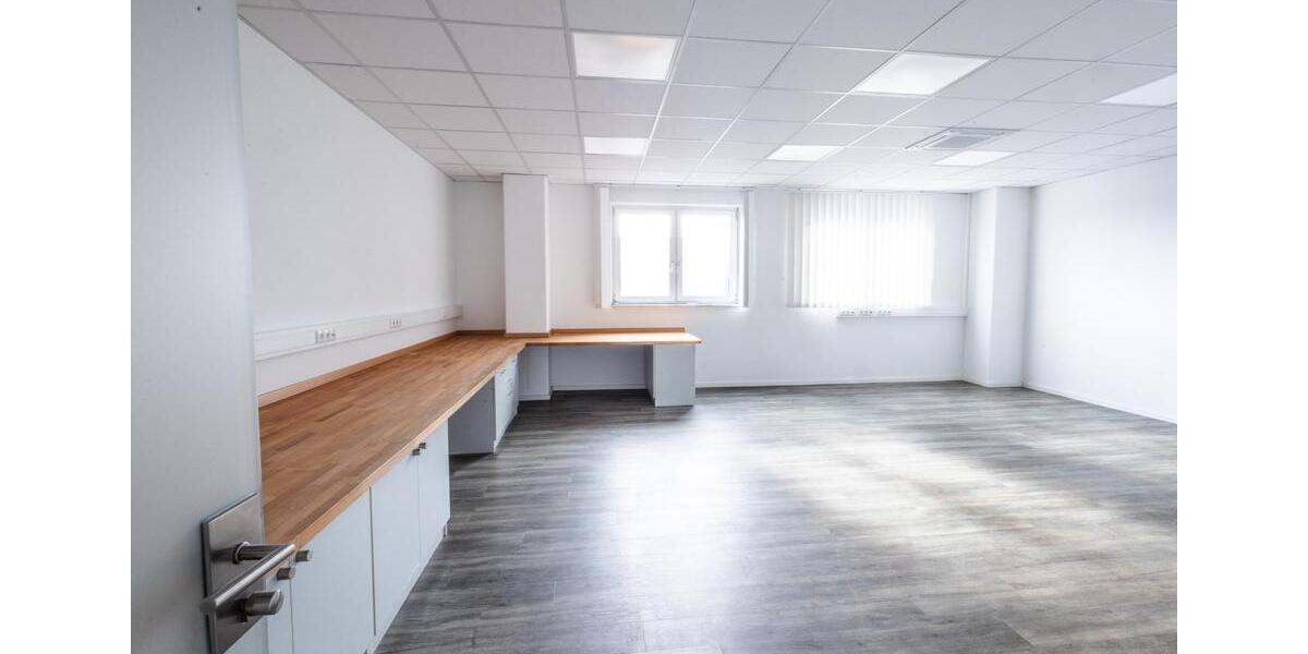 Gewerbeobjekt Bayreuth Bernecker Straße / Insel / Riedelsberg - 3.564&euro; | Angebot:25548165