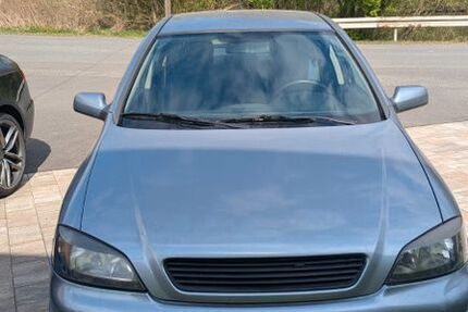 Opel Astra 167.000 km 1.999 &euro; Kirchenpingarten 95466