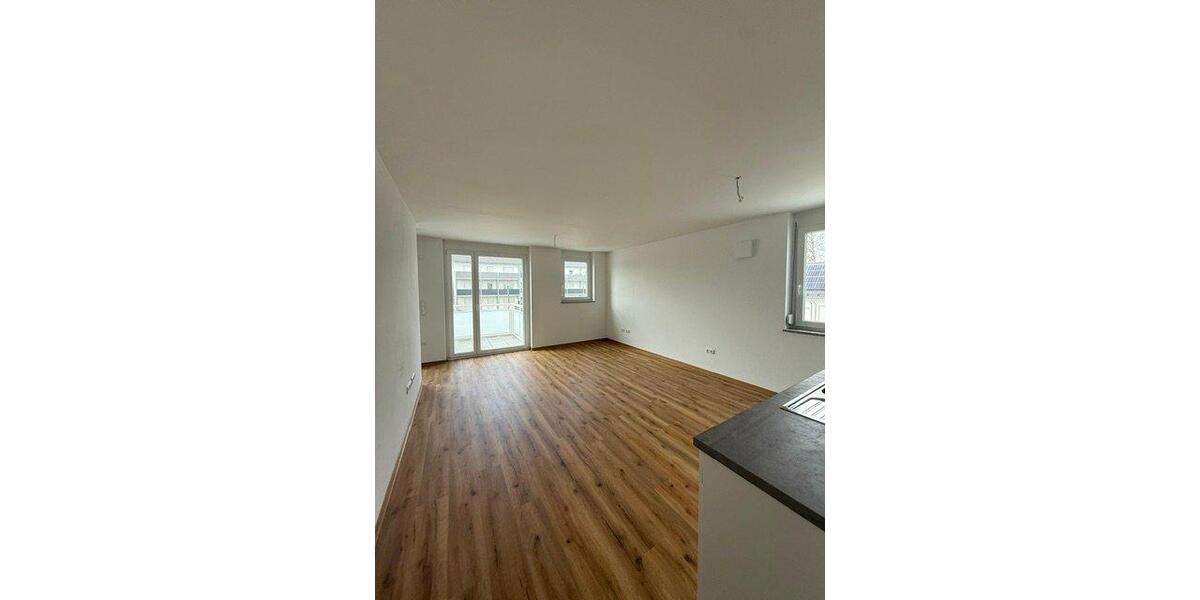Etagenwohnung Kemnath - 3 Zimmer, 71 m&sup2;, 805&euro; | Angebot:25986424