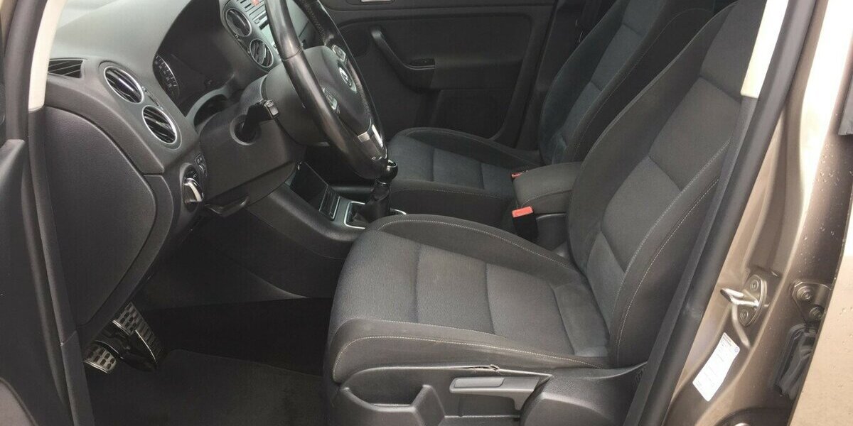 VW Golf Plus Style,Klimaaut.,Sitzh.,Temp.,Tüv Neu! 234.000 km 4.800 &euro; Himmelkron 95502
