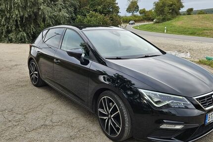 Seat Leon 165.343 km 14.999 &euro; Waischenfeld 91344