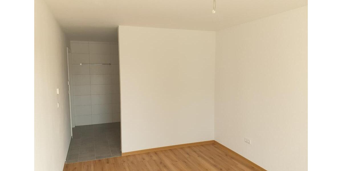 Erdgeschoßwohnung Kemnath - 2 Zimmer, 67 m&sup2;, 900&euro; | Angebot:26000184