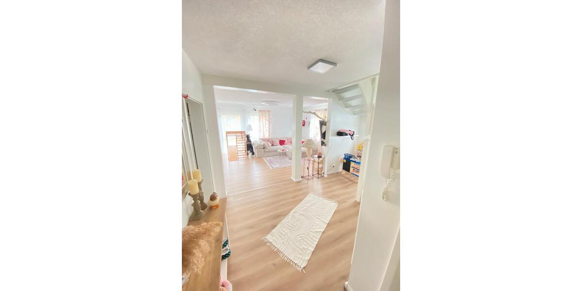 Einfamilienhaus Eschenbach in der Oberpfalz - 7 Zimmer, 186 m&sup2;, 539.000&euro; | Angebot:25047431