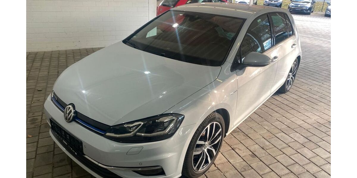 VW Golf 210.000 km 11.390 &euro; Bad Berneck im Fichtelgebirge 95460