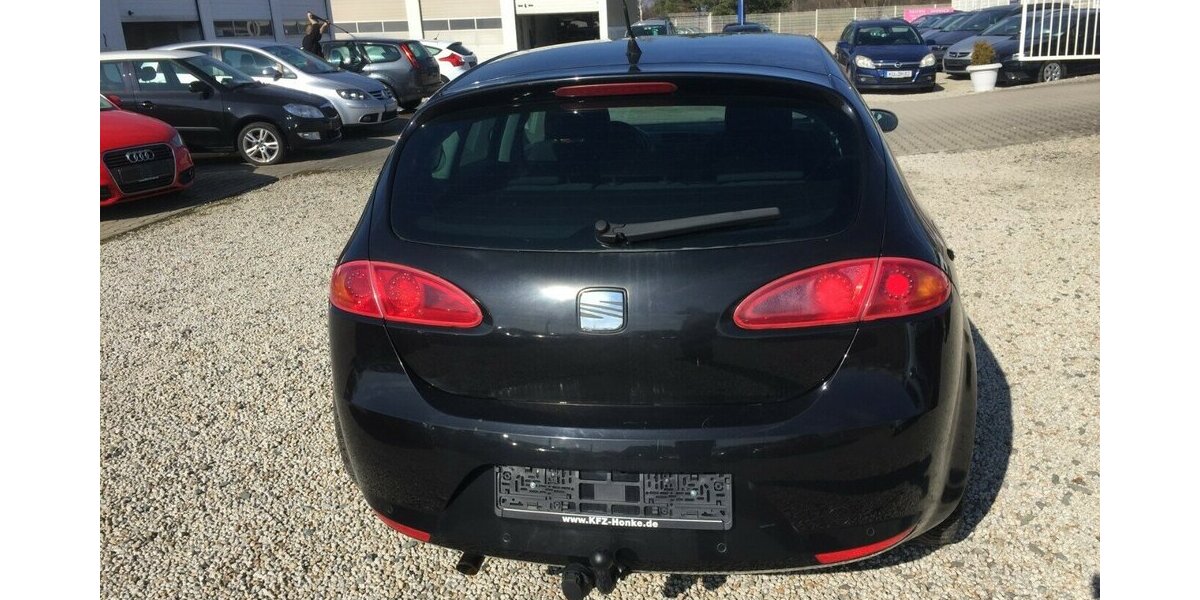 Seat Leon Style,Sitzheiz,Klima,Temp.usw. ! 198.000 km 3.400 &euro; Himmelkron 95502