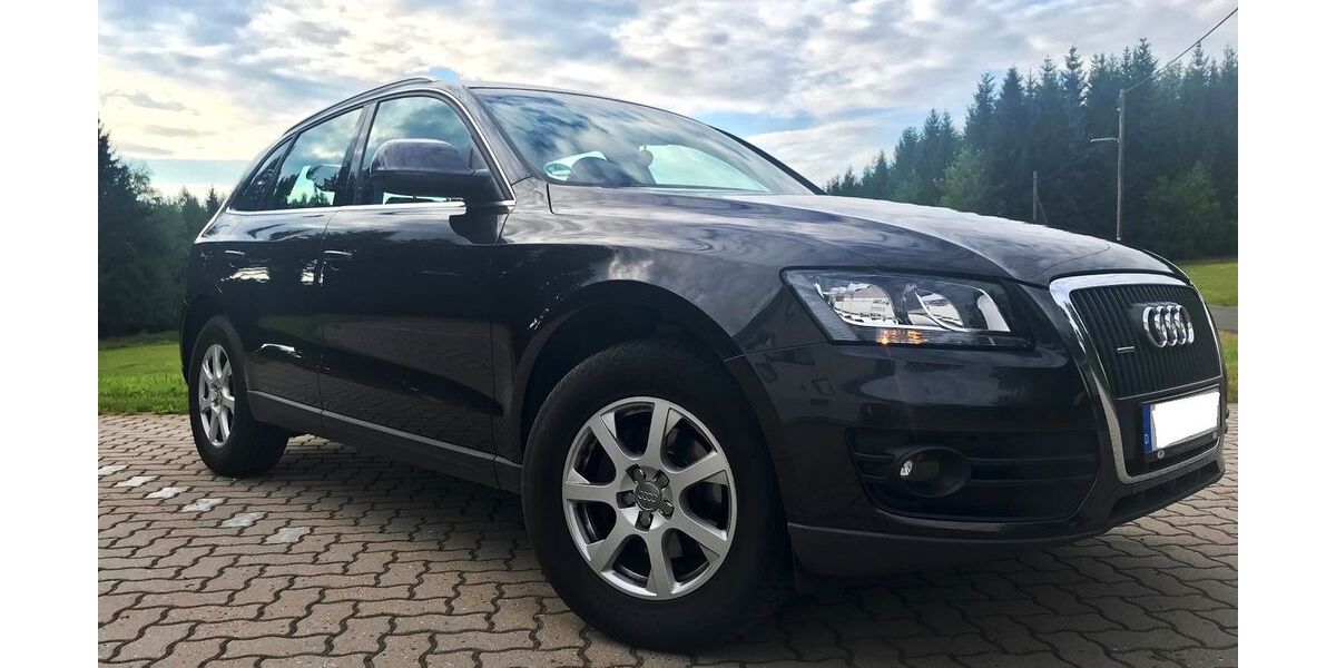 Audi Q5 204.000 km 10.500 &euro; Brand/Opf. 95682