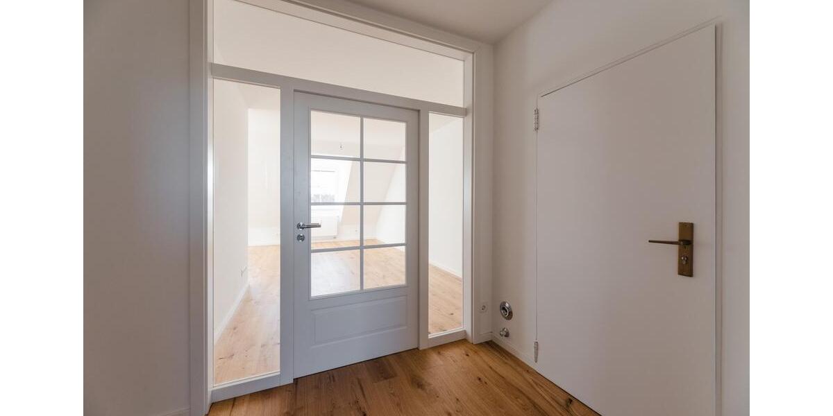 Dachgeschoßwohnung Bayreuth Meyernberg - 3 Zimmer, 69 m&sup2;, 245.000&euro; | Angebot:26834920