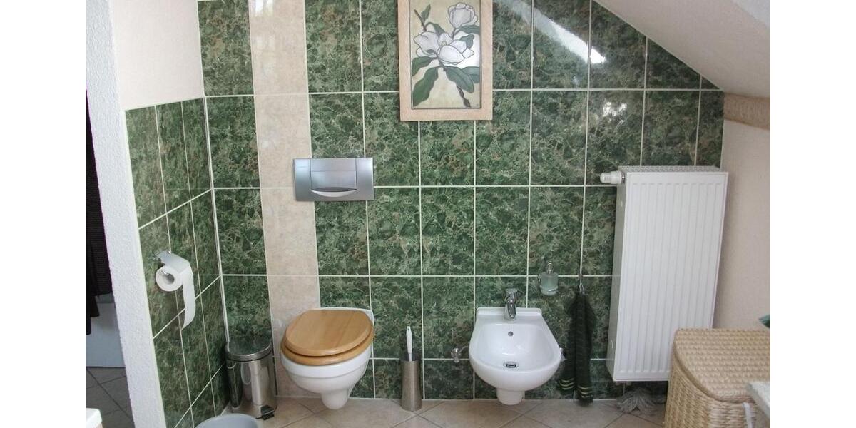 Einfamilienhaus Marktschorgast - 9 Zimmer, 320 m&sup2;, 380.000&euro; | Angebot:27021515