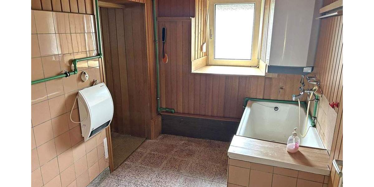 Einfamilienhaus Marktschorgast - 4 Zimmer, 123 m&sup2;, 69.000&euro; | Angebot:25707315