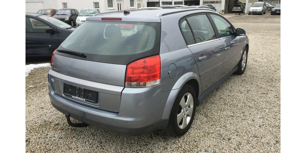 Opel Signum Elegance,KLima,AHK.Temp.ESP,Tüv 07/27! 260.000 km 2.999 &euro; Himmelkron 95502