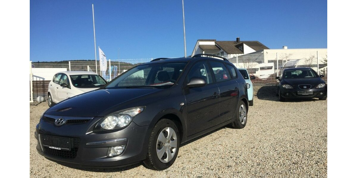 Hyundai i30 Kombi,Edition, Klima ! 189.000 km 3.900 &euro; Himmelkron 95502
