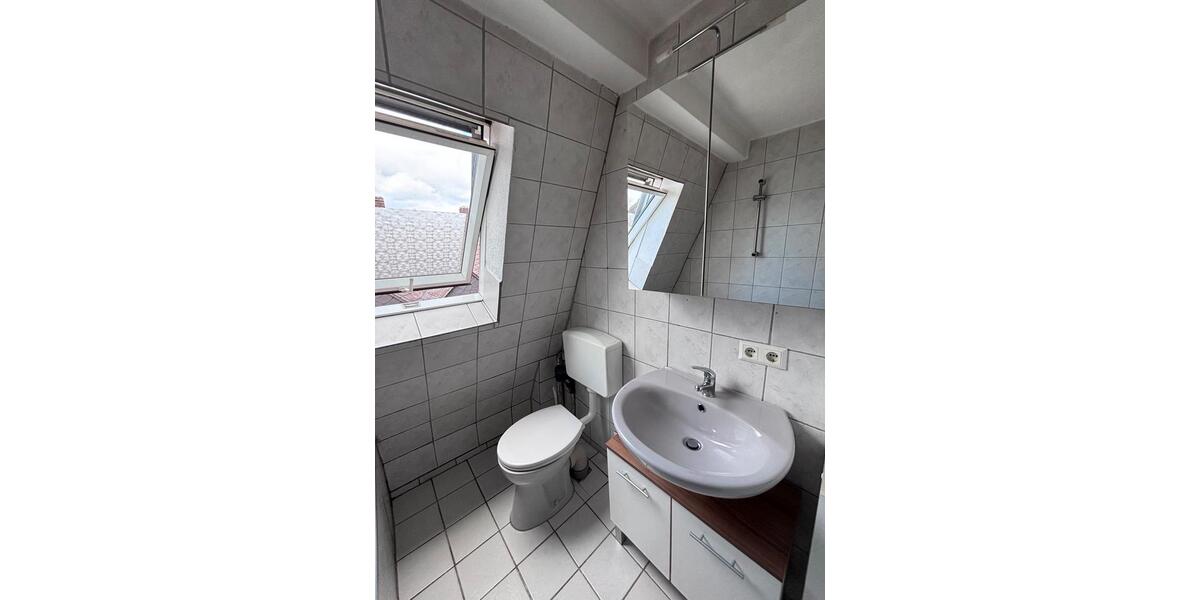 Dachgeschoßwohnung Schnabelwaid - 3 Zimmer, 80 m&sup2;, 700&euro; | Angebot:26033515