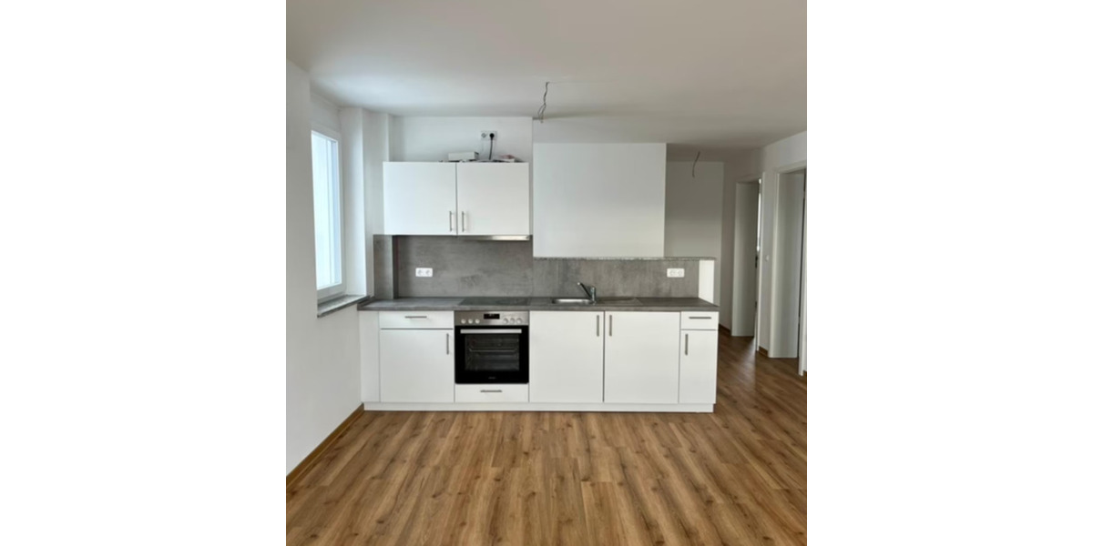 Etagenwohnung Kemnath - 3 Zimmer, 71 m&sup2;, 902&euro; | Angebot:25945348